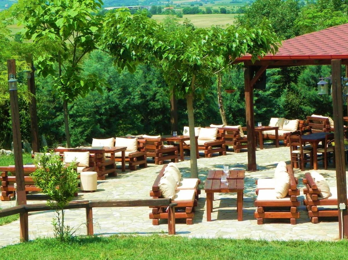Metohi Hotel Mariolata Exterior foto