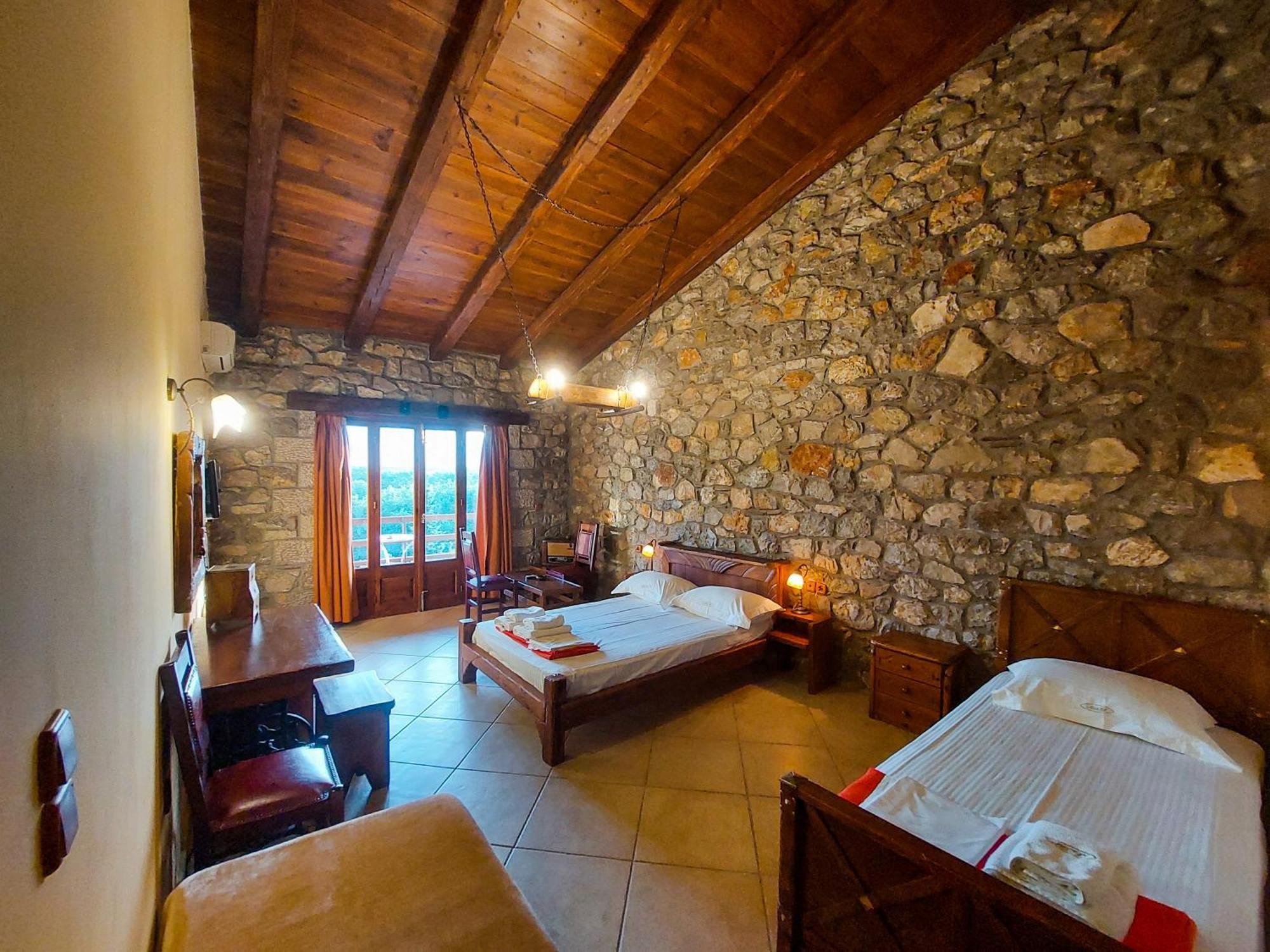 Metohi Hotel Mariolata Exterior foto